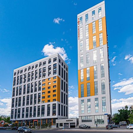 Ferienwohnung Золотой Квадрат Астаны Astana Exterior foto