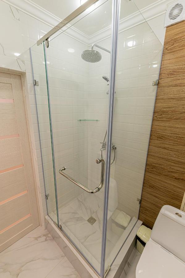 Ferienwohnung Золотой Квадрат Астаны Astana Exterior foto