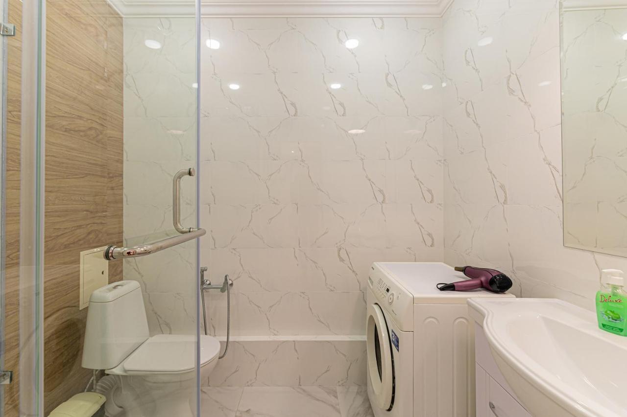 Ferienwohnung Золотой Квадрат Астаны Astana Exterior foto